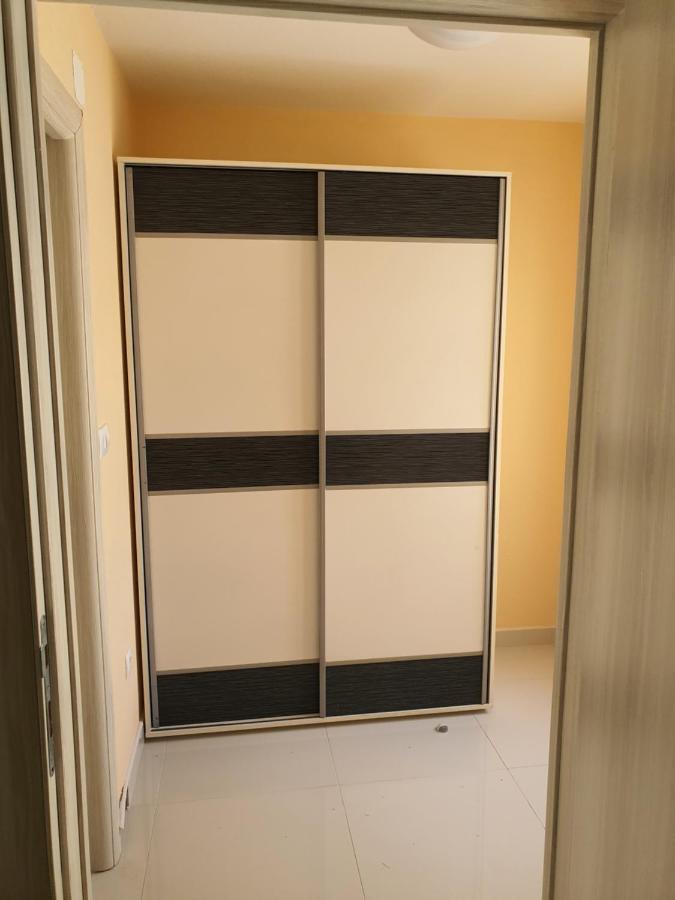 Apartman Tolosi Podgorica Buitenkant foto